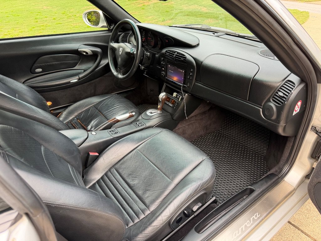 Used 2000 Porsche 911 Carrera RWD image 22