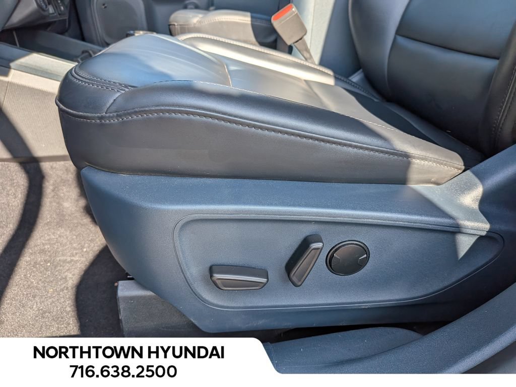 Used 2023 Ford Maverick Lariat w/ Lariat Luxury Package AWD/4WD image 27
