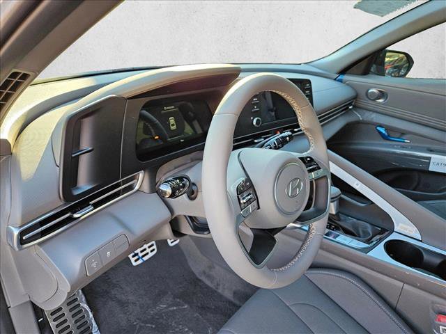 New 2026 Hyundai Elantra SEL Sport Premium image 3