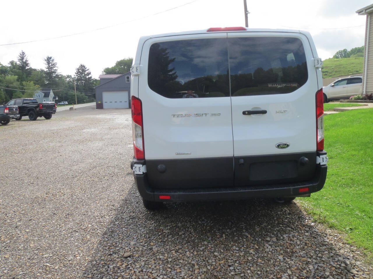 Used 2024 Ford Transit 350 XLT RWD image 5