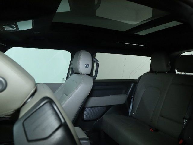 Certified 2023 Land Rover Defender 90 S image 19