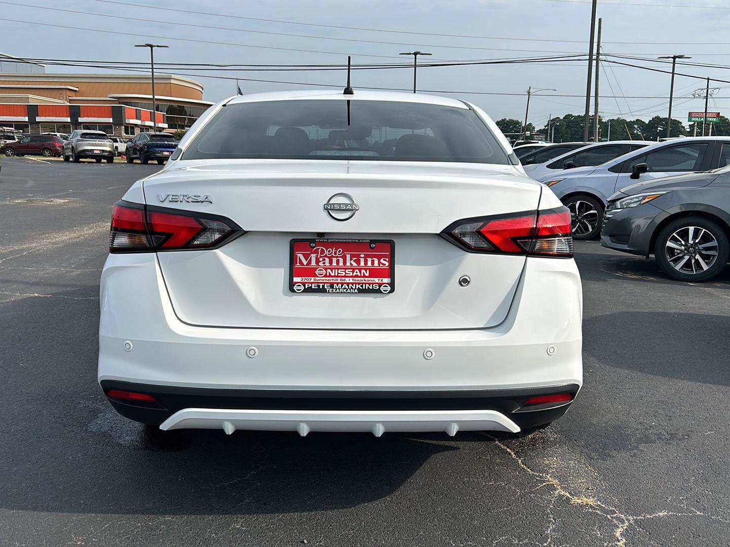 Used 2024 Nissan Versa S w/ S Plus Package image 4