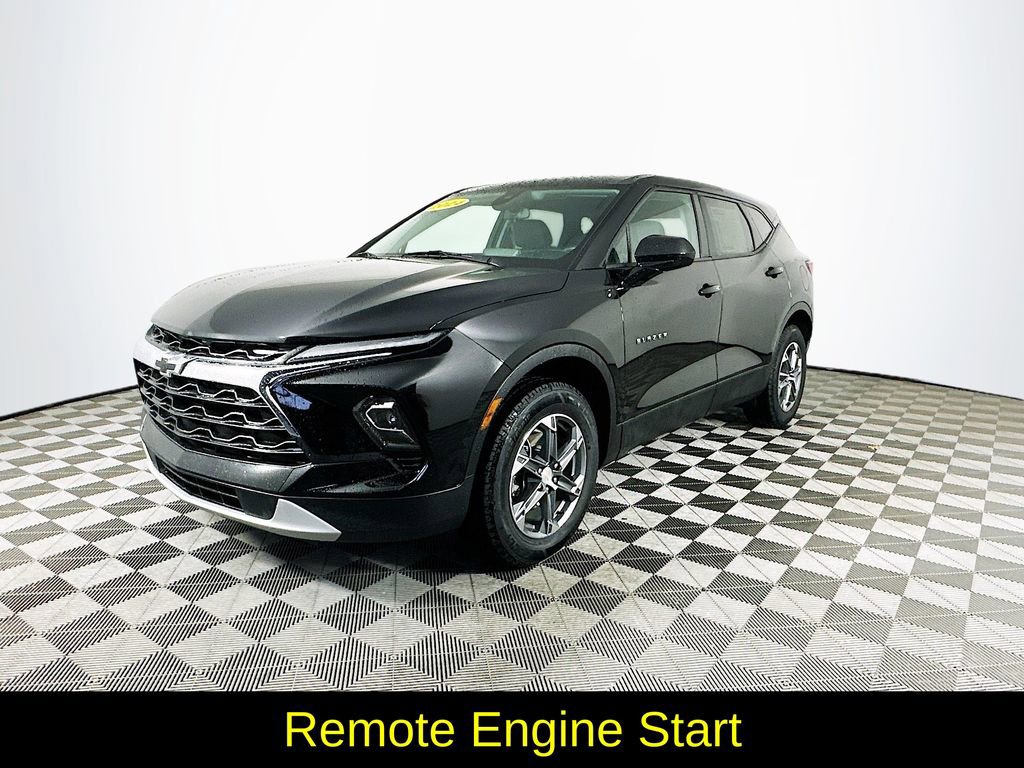 Used 2024 Chevrolet Blazer LT w/ Driver Confidence Package image 5