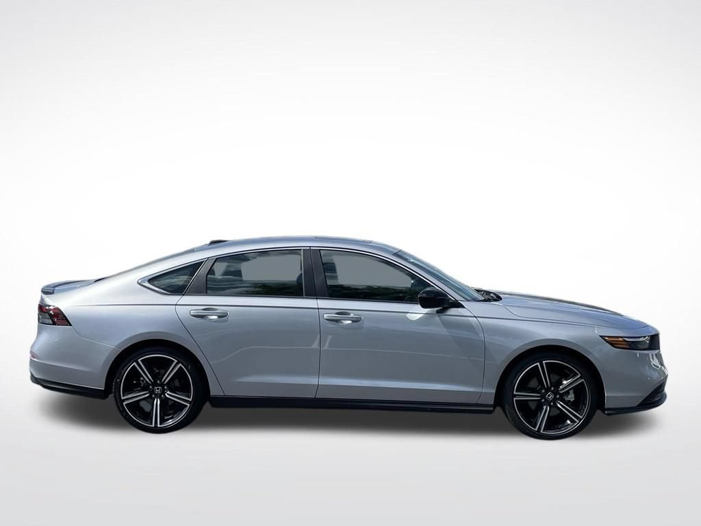 Certified 2025 Honda Accord Sport image 7