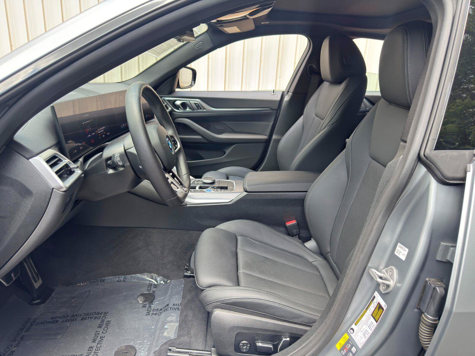 Used 2025 BMW i4 eDrive40 w/ M Sport Package RWD image 16