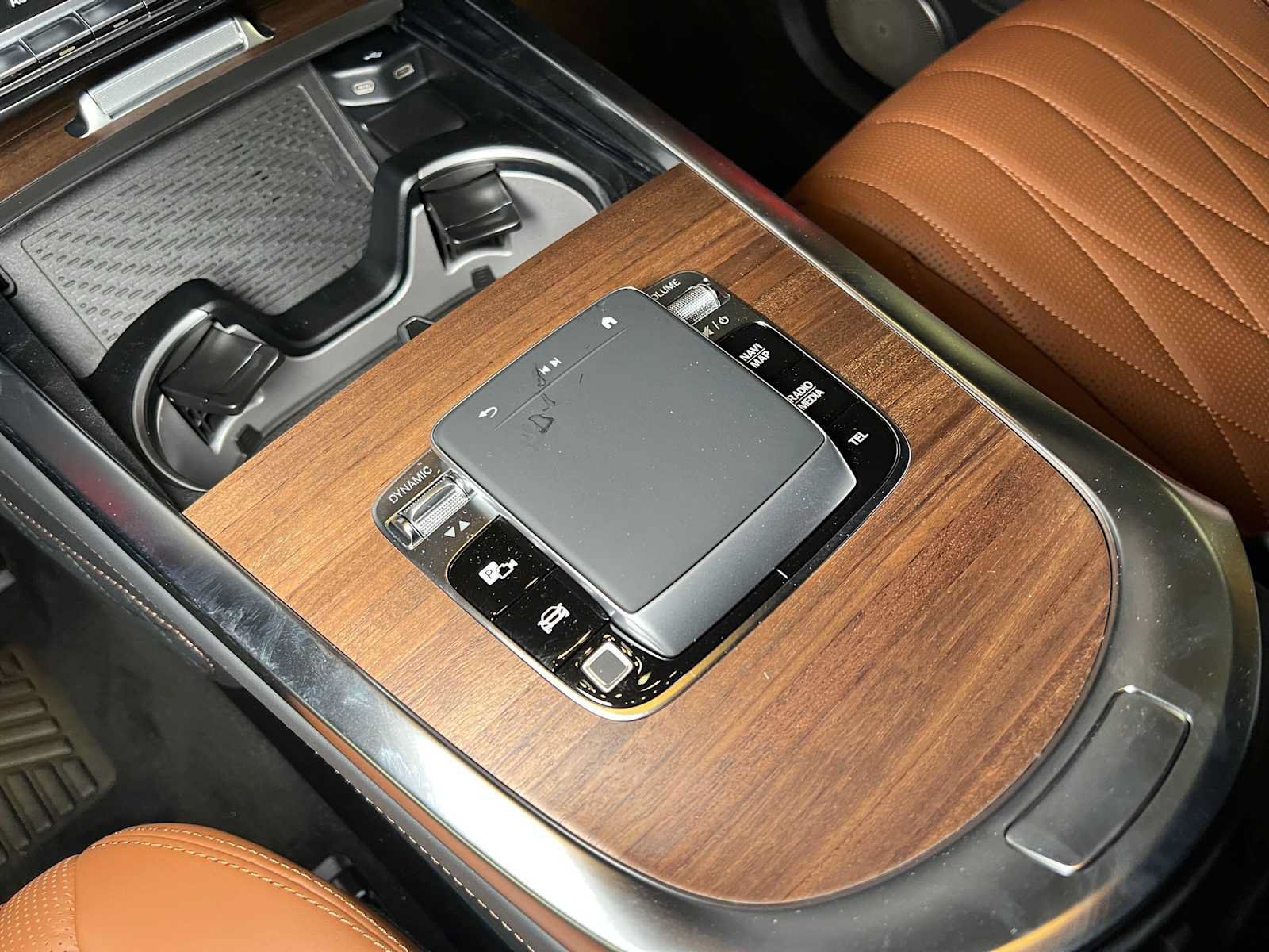 New 2027 Mercedes-Benz G 63 AMG 4MATIC image 35
