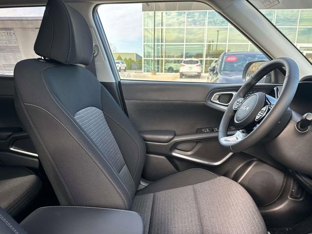 New 2025 Kia Soul EX image 11