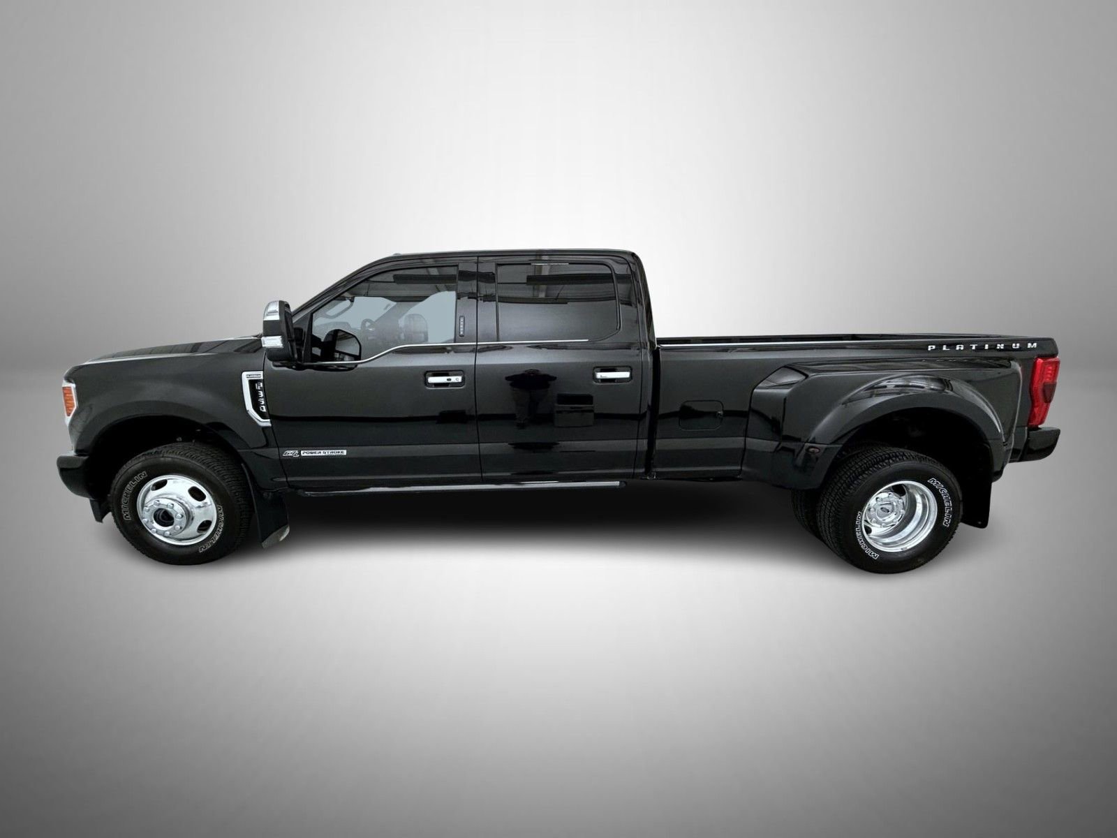 Used 2019 Ford F350 Platinum w/ Platinum Ultimate Package image 8