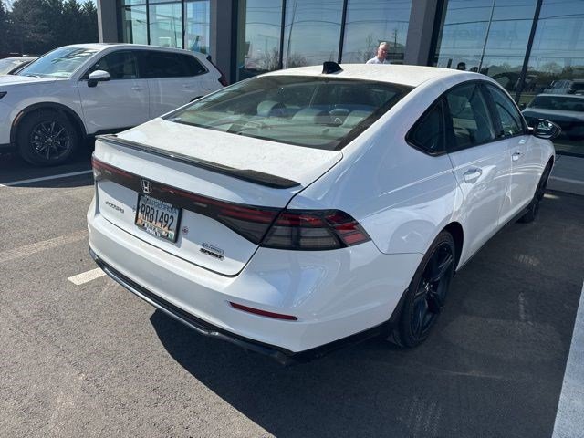 Used 2023 Honda Accord Sport image 10