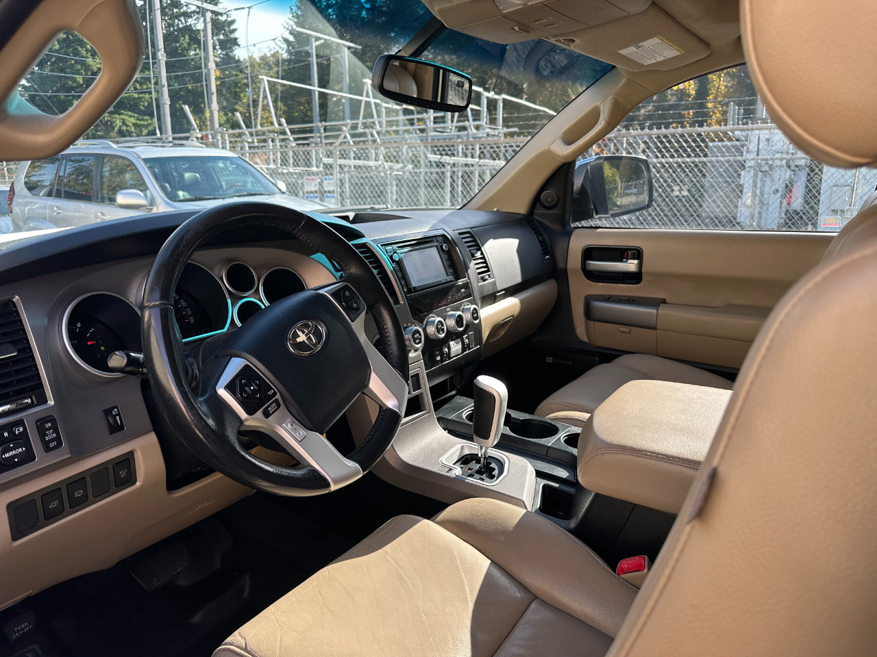 Used 2014 Toyota Sequoia Limited image 9