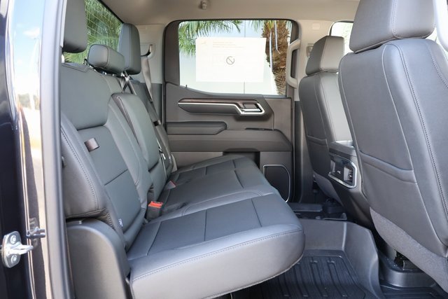 New 2026 GMC Sierra 1500 SLT w/ SLT Premium Package image 19