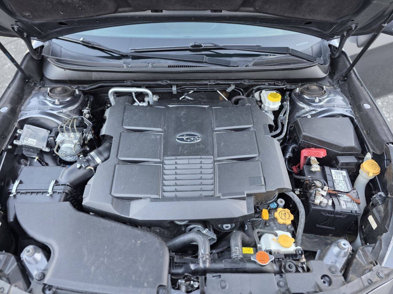 Used 2018 Subaru Legacy 3.6R Limited AWD/4WD image 29
