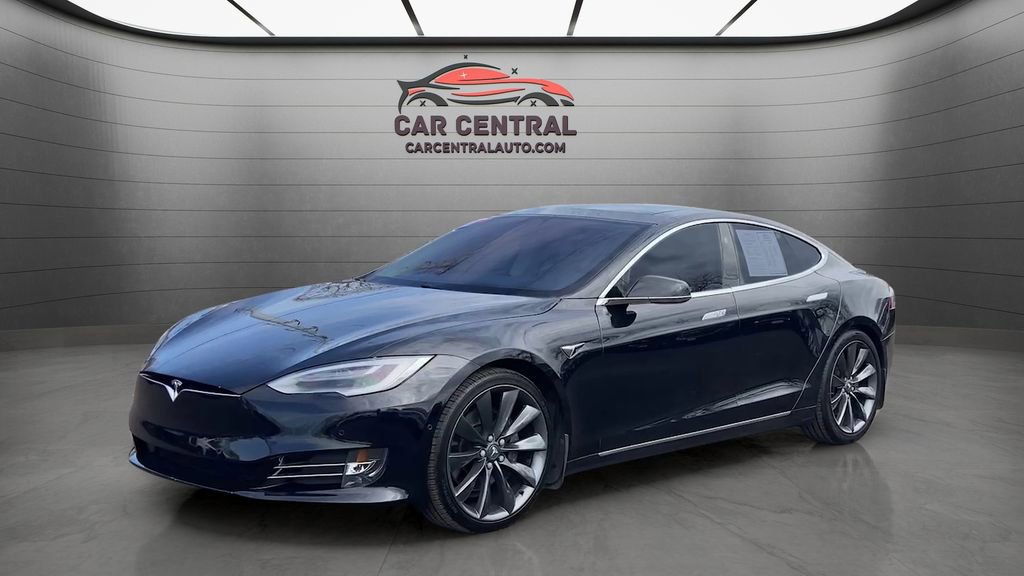 Used 2017 Tesla Model S 90D image 1