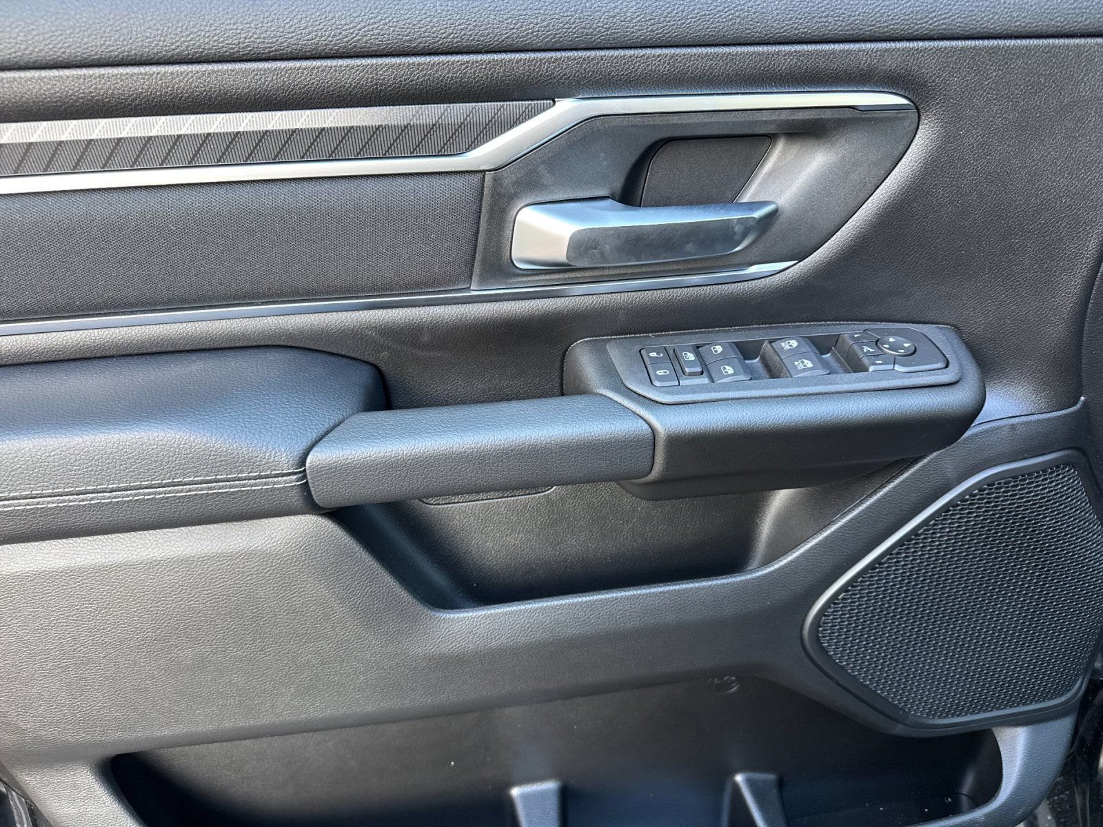 New 2026 RAM 1500 Big Horn AWD/4WD image 11