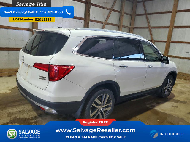 Used 2017 Honda Pilot Touring image 4