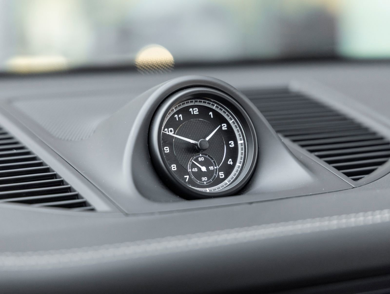 Certified 2023 Porsche Macan image 31