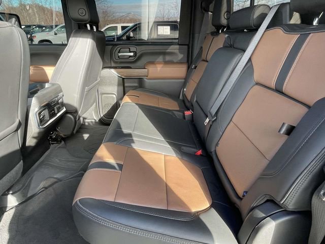 Used 2022 Chevrolet Silverado 2500 High Country w/ LPO, Hitch Package image 11