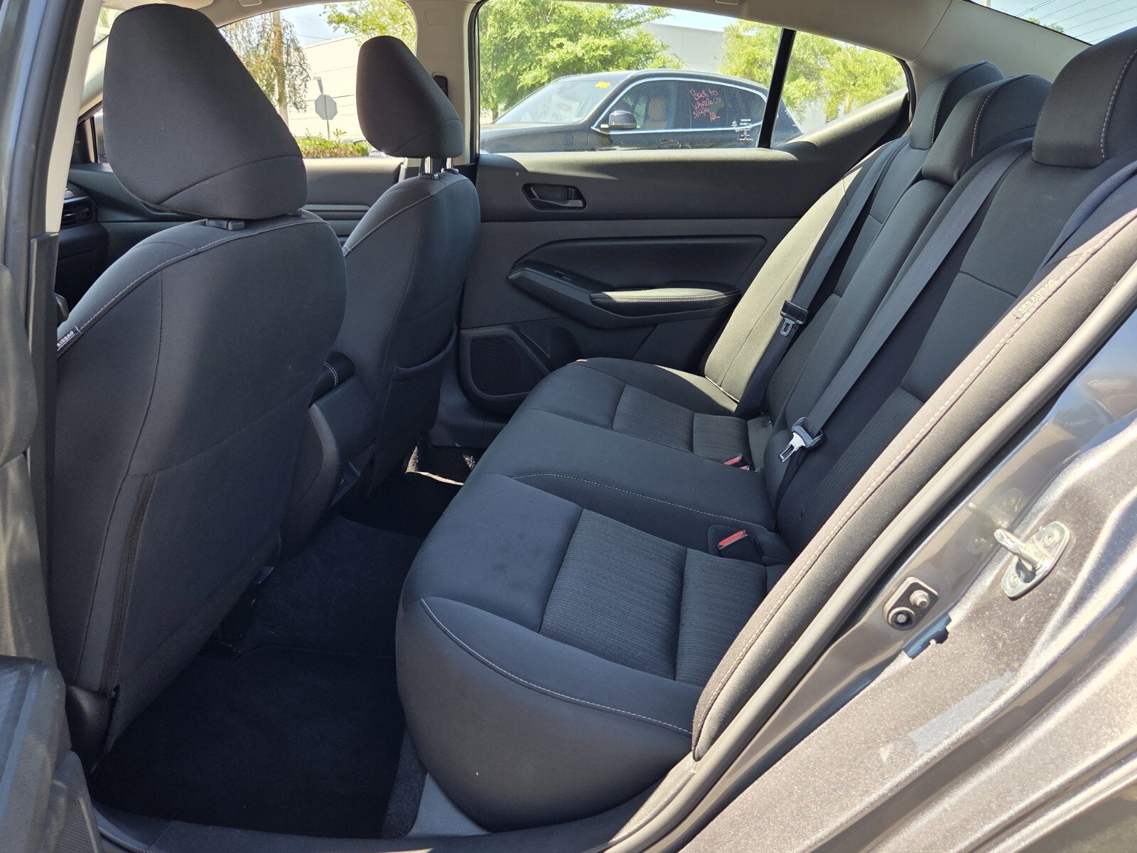 Used 2024 Nissan Altima 2.5 SV image 11