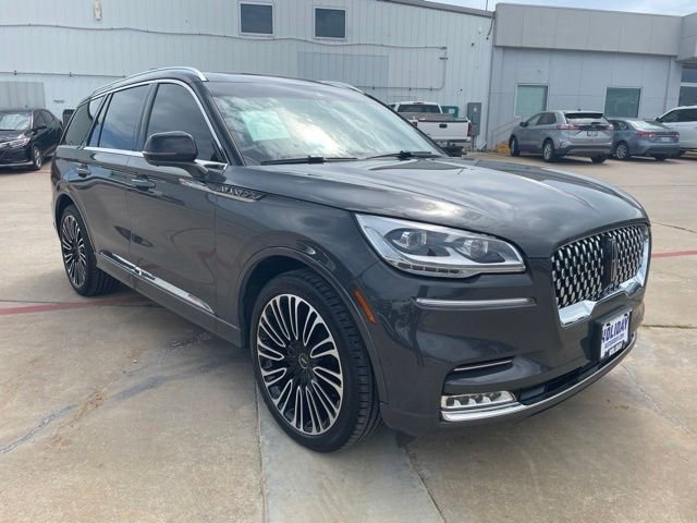 Used 2024 Lincoln Aviator Black Label AWD/4WD image 4