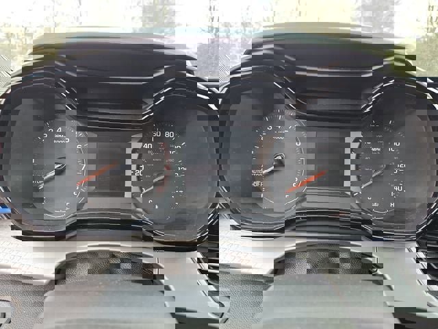 Used 2024 Chevrolet Trax LS image 24