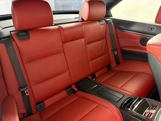 Used 2013 BMW 335i Convertible RWD image 32