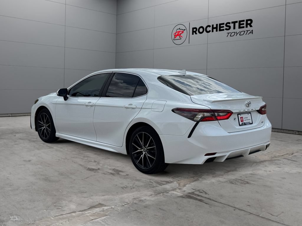Certified 2022 Toyota Camry SE w/ Carpet Mat Package (TMS) FWD image 3
