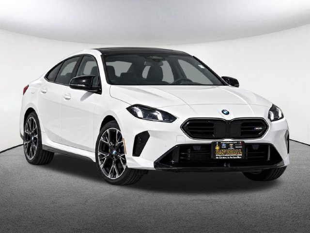 Used 2026 BMW M235i xDrive AWD/4WD image 2