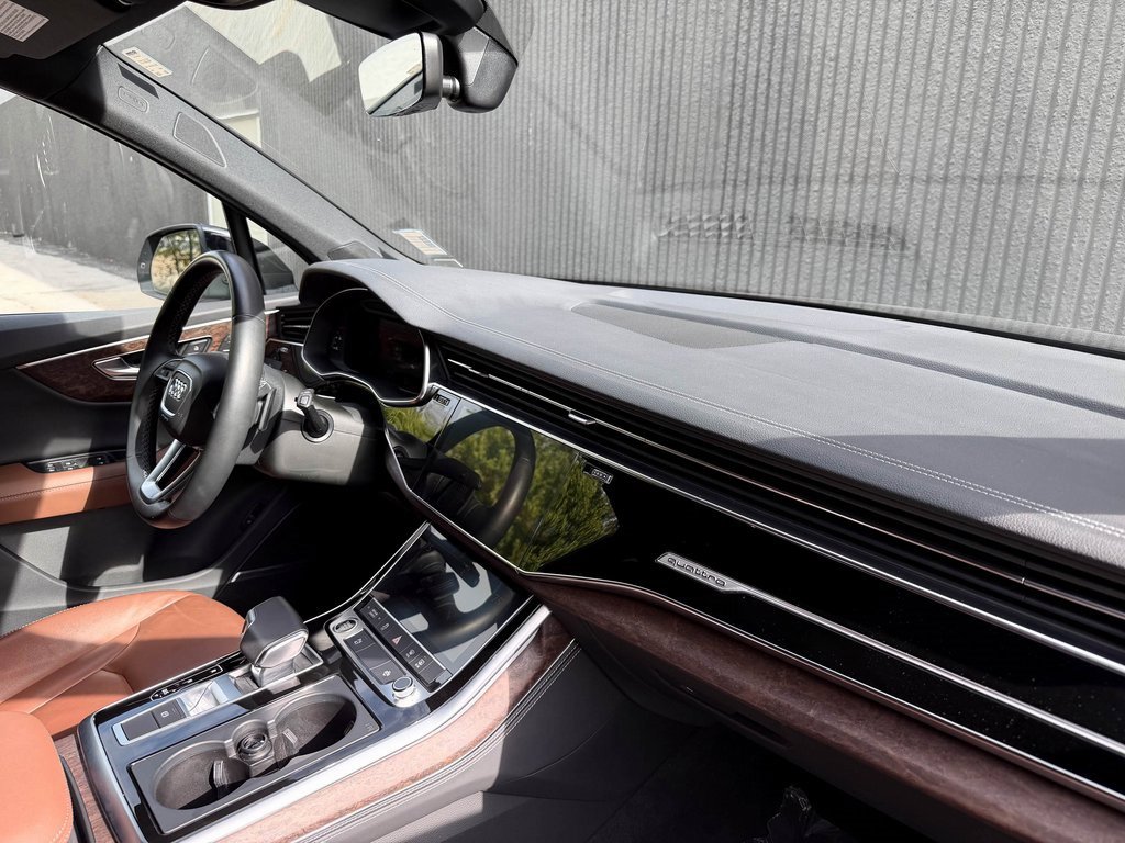 Used 2025 Audi Q7 3.0T Premium Plus image 25
