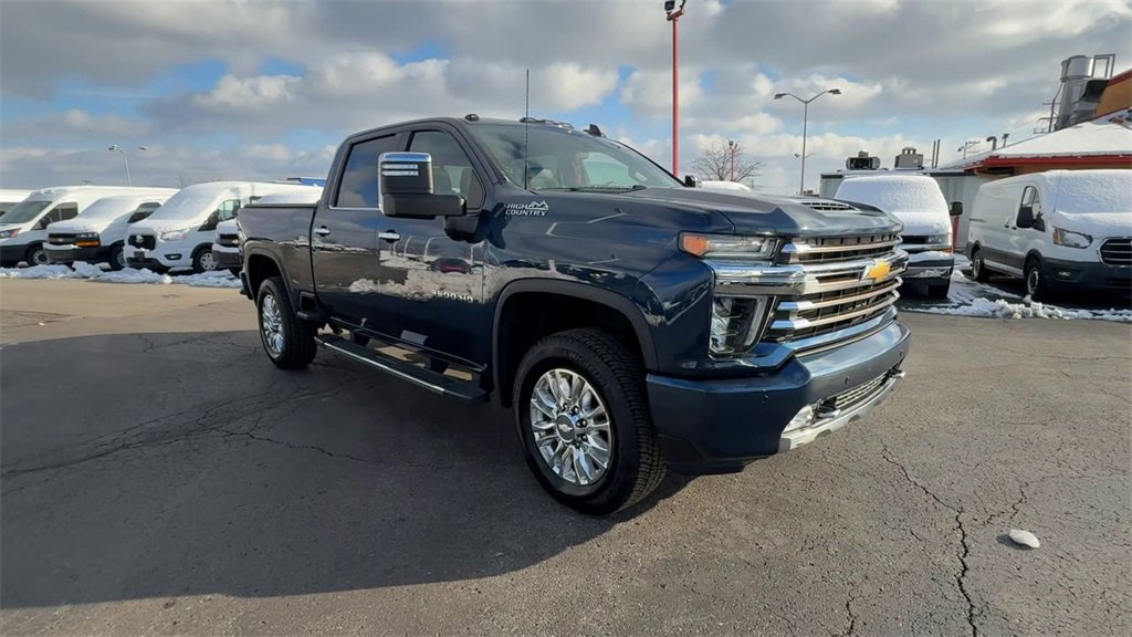 Used 2020 Chevrolet Silverado 3500 High Country w/ Z71 Off-Road Package image 2