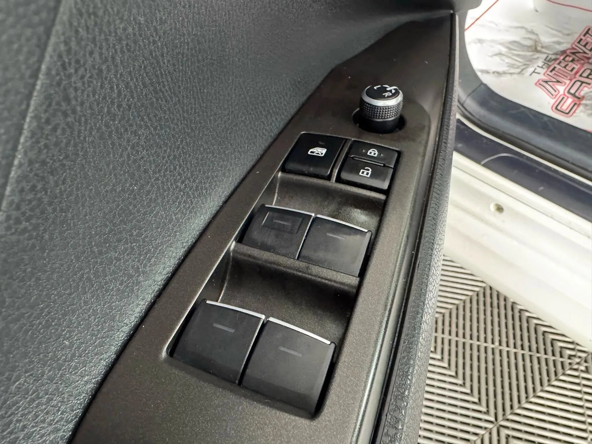 Used 2024 Toyota Camry XLE w/ Cold Weather Package AWD/4WD image 40