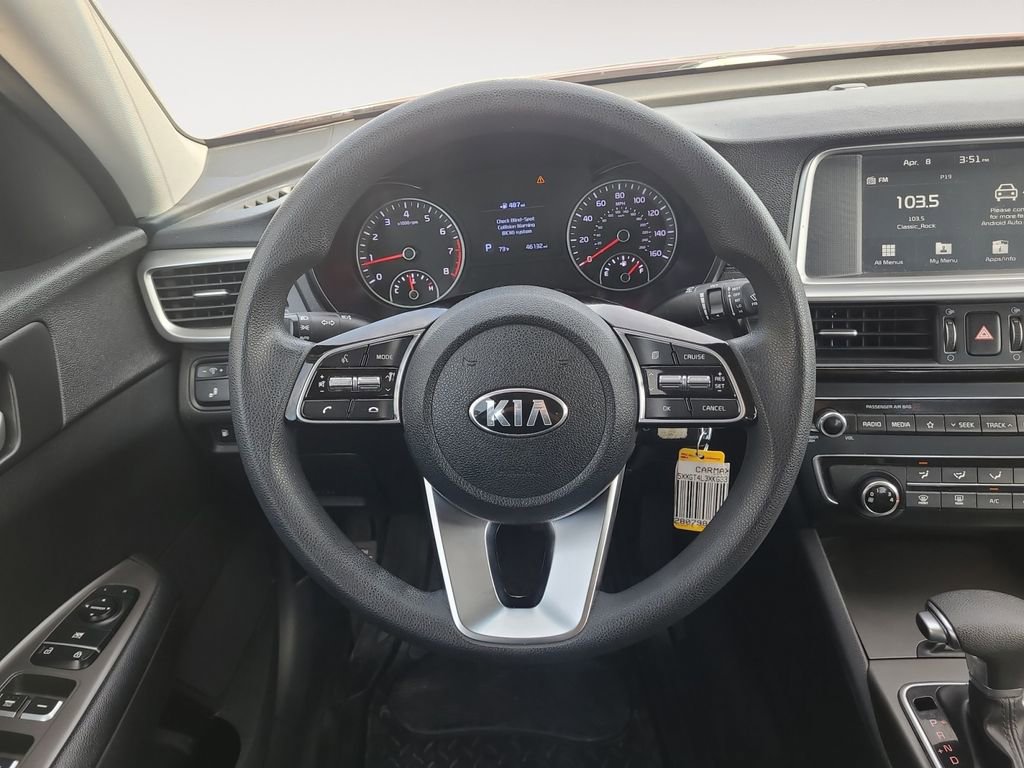 Used 2019 Kia Optima FWD image 12