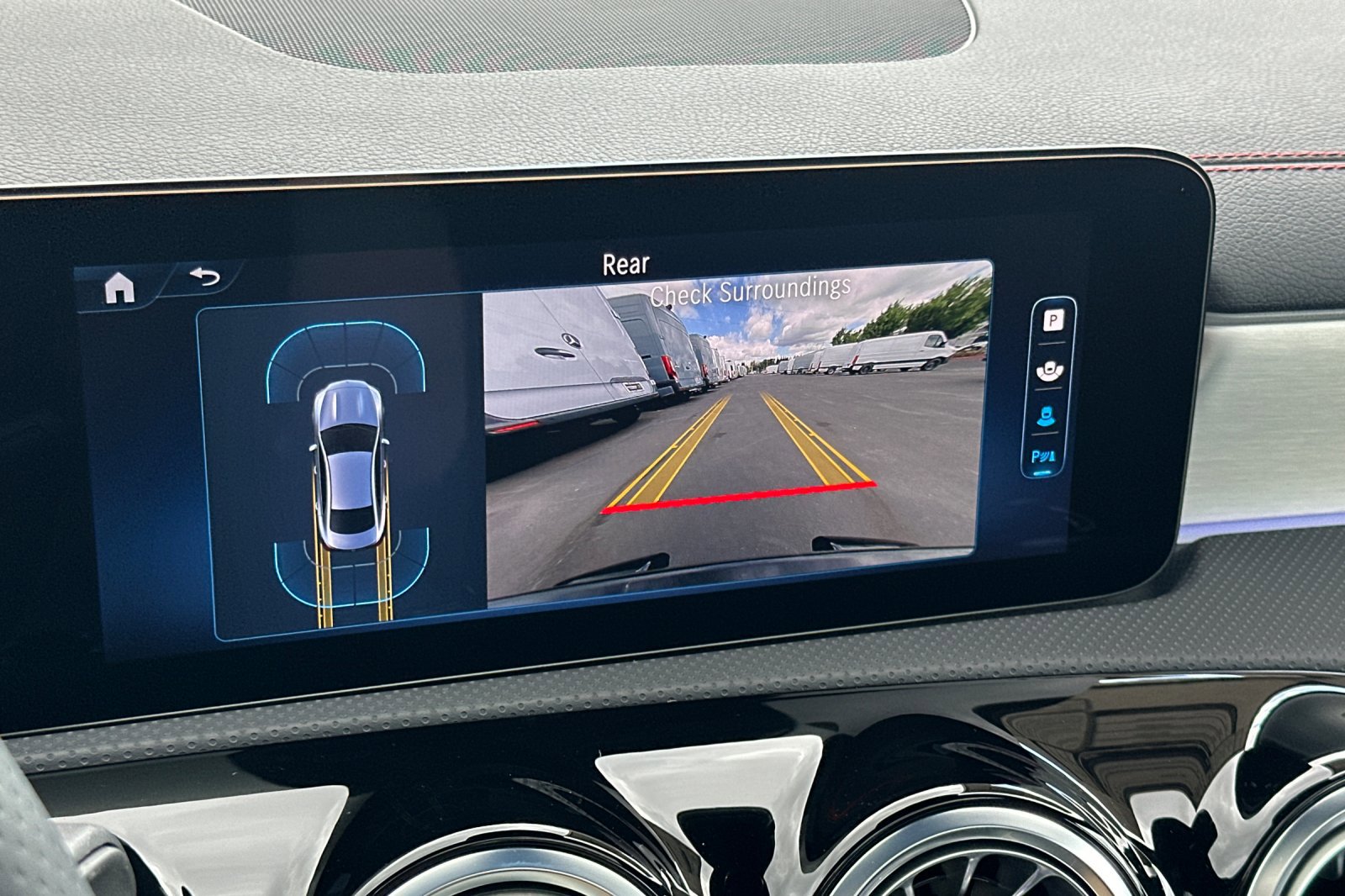 New 2025 Mercedes-Benz CLA 250 4MATIC image 19