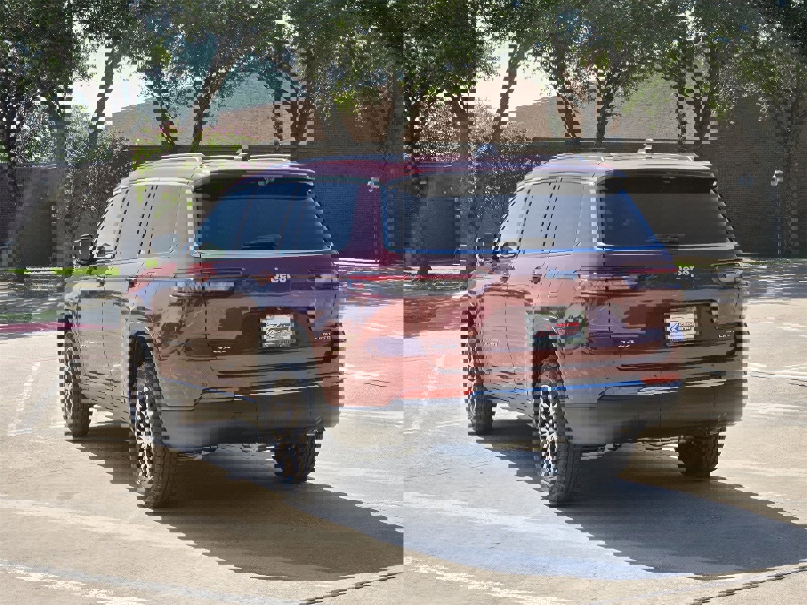 New 2025 Jeep Grand Cherokee L Limited w/ Luxury Tech Group II image 4