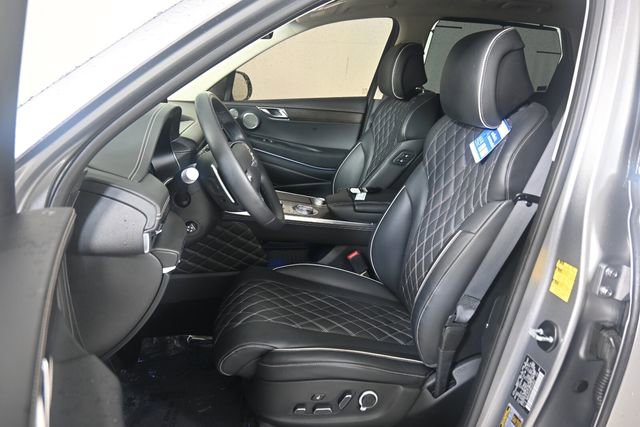 Used 2024 Genesis GV80 3.5T w/ Prestige Package image 14