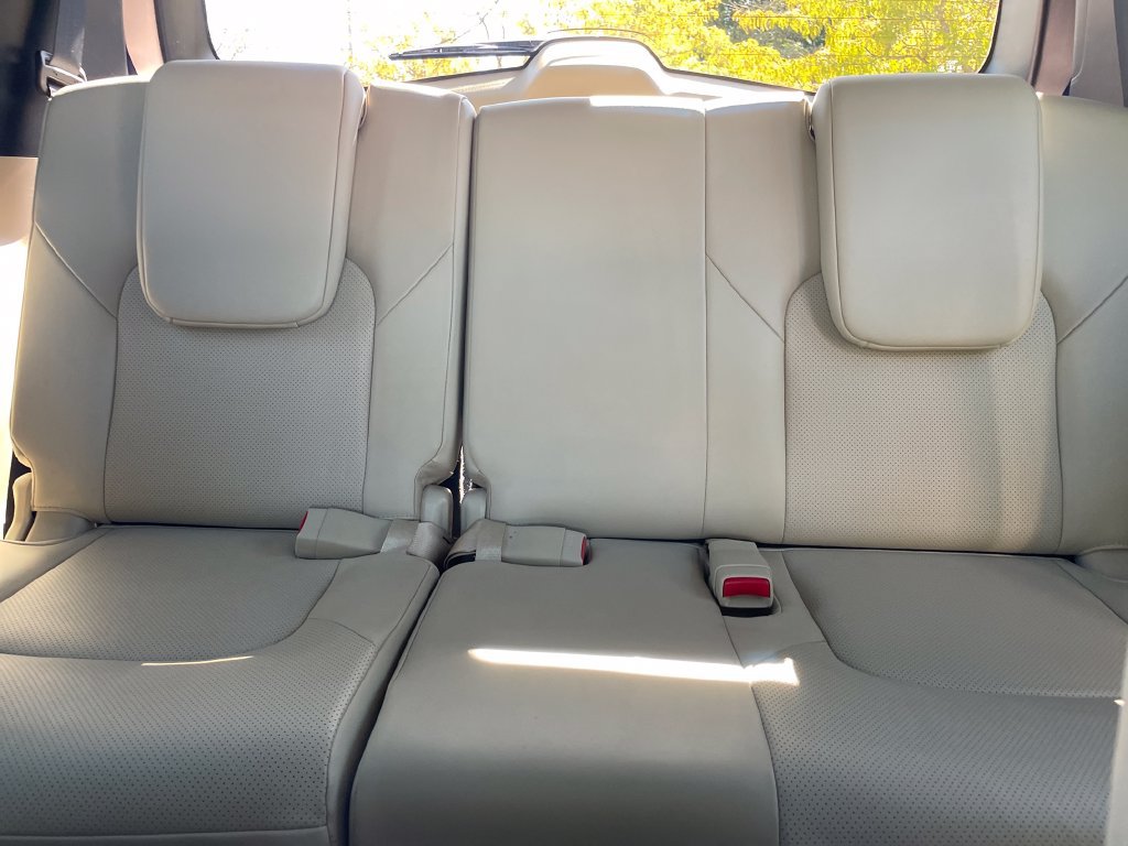 Used 2022 INFINITI QX80 Sensory w/ Cargo Package AWD/4WD image 12