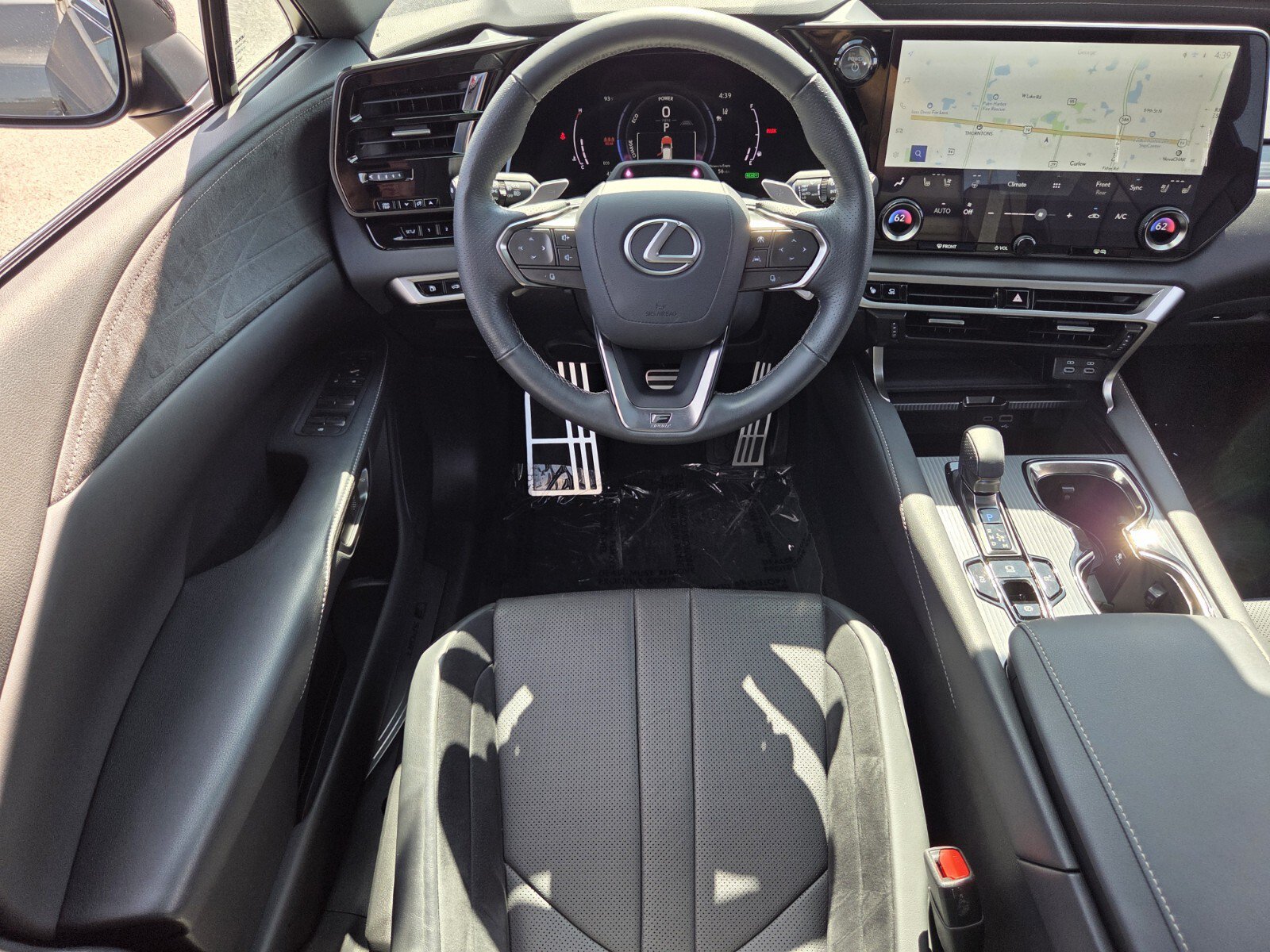 Used 2023 Lexus RX 500h F Sport w/ Cold Area Package AWD/4WD image 12