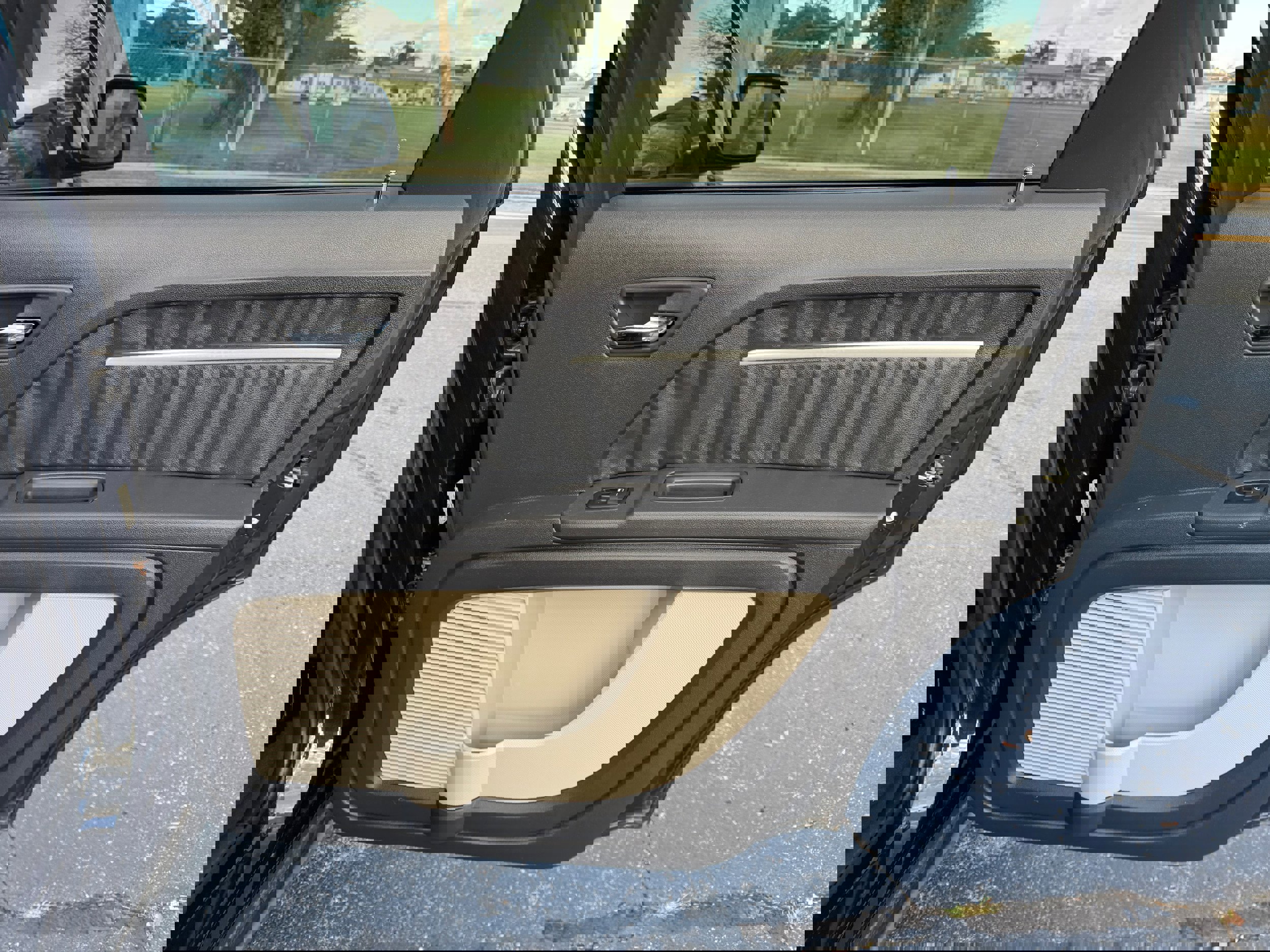 Used 2009 Dodge Journey SXT image 19