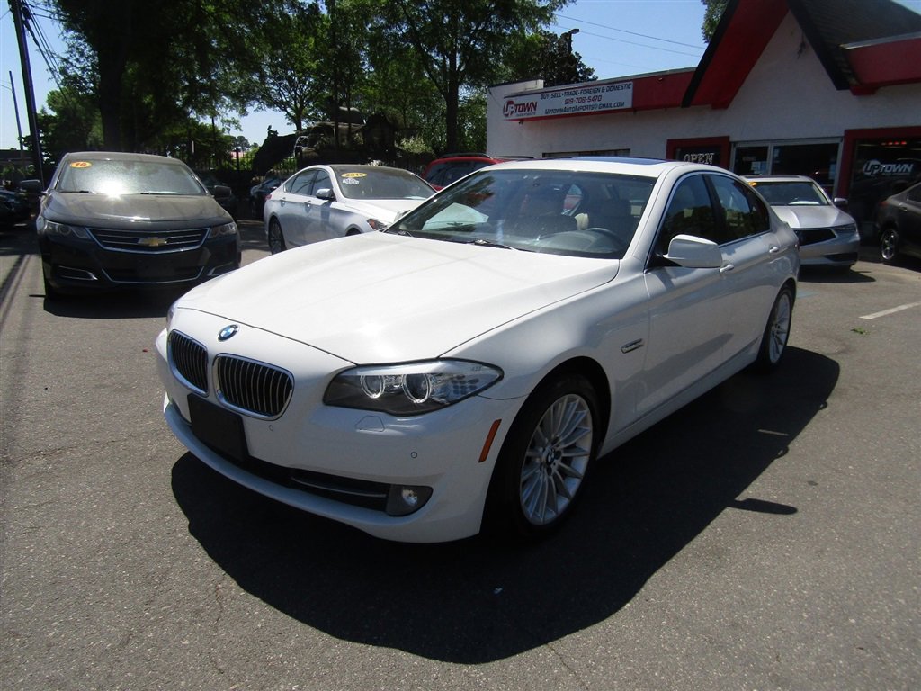Used 2011 BMW 535i Sedan image 1