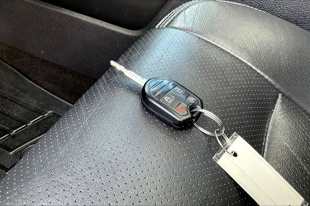 Used 2016 Ford F350 Lariat w/ Lariat Ultimate Package image 35