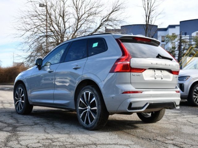 Certified 2025 Volvo XC60 B5 Plus image 5