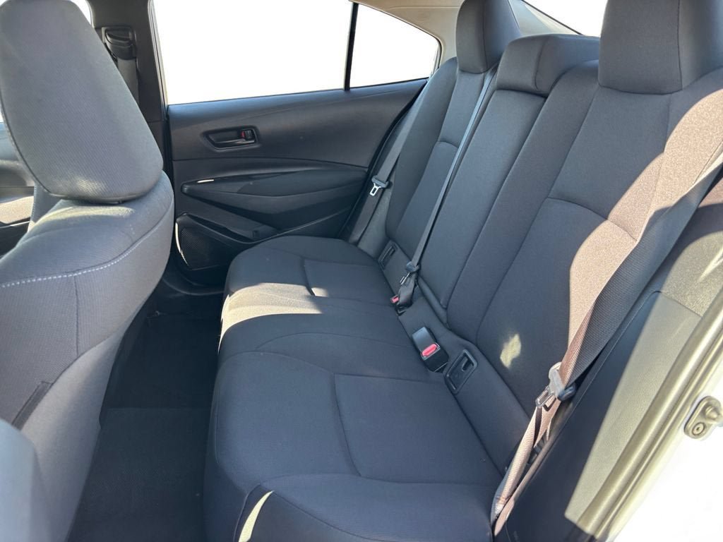 Used 2024 Toyota Corolla LE FWD image 16