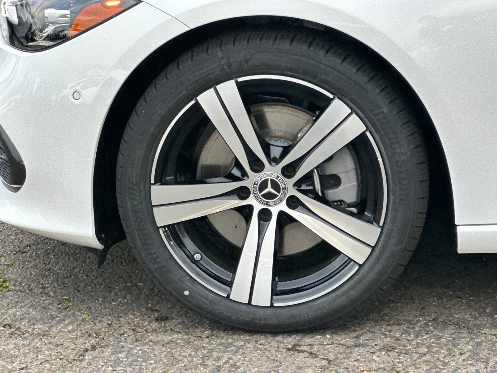 New 2026 Mercedes-Benz C 300 4MATIC Sedan image 24