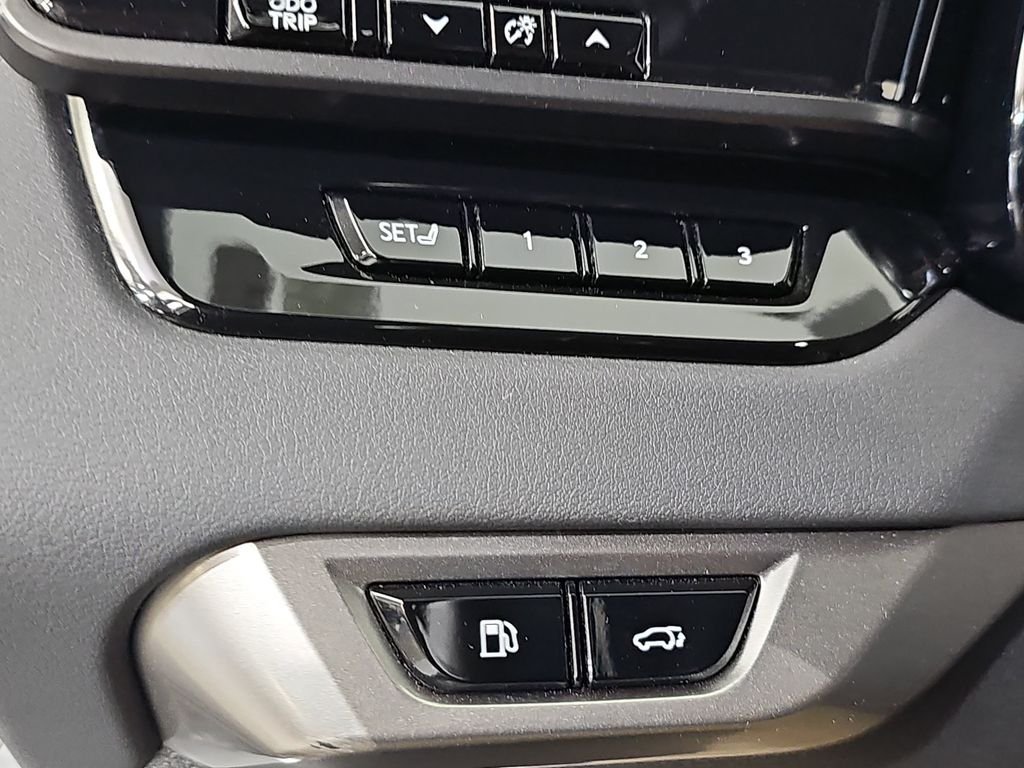 Used 2025 Lexus RX 350h w/ Convenience Package AWD/4WD image 29