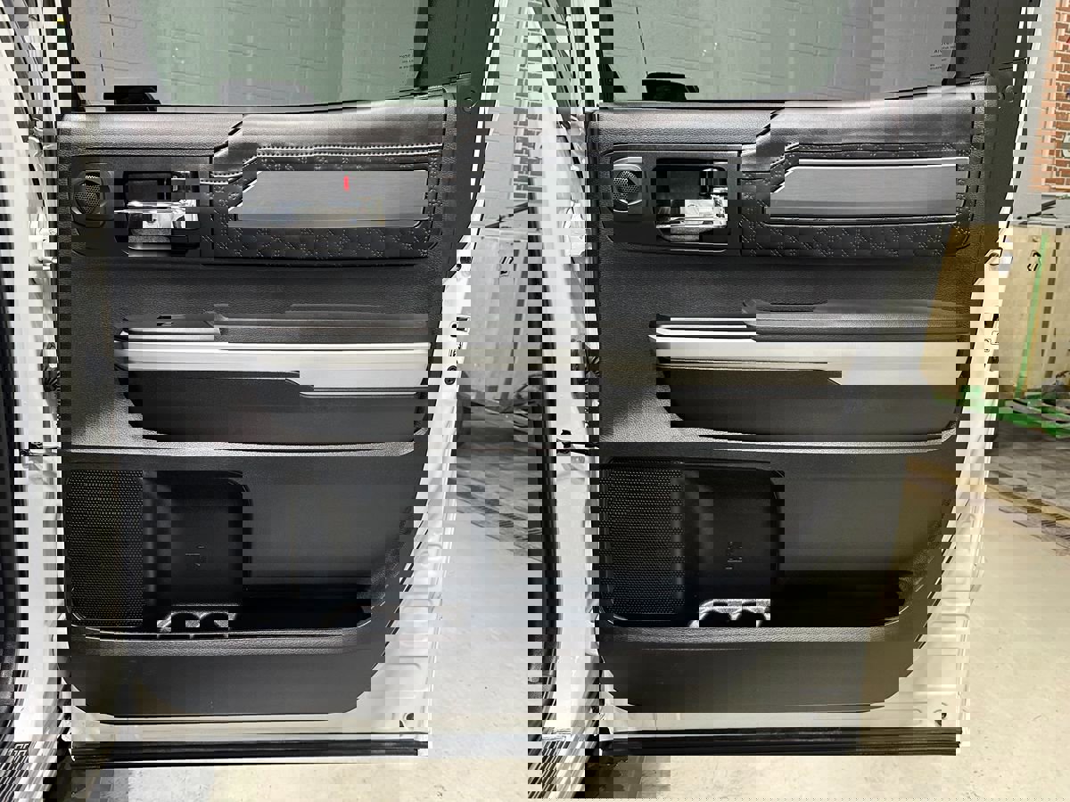 Used 2019 Toyota Tundra Platinum image 14