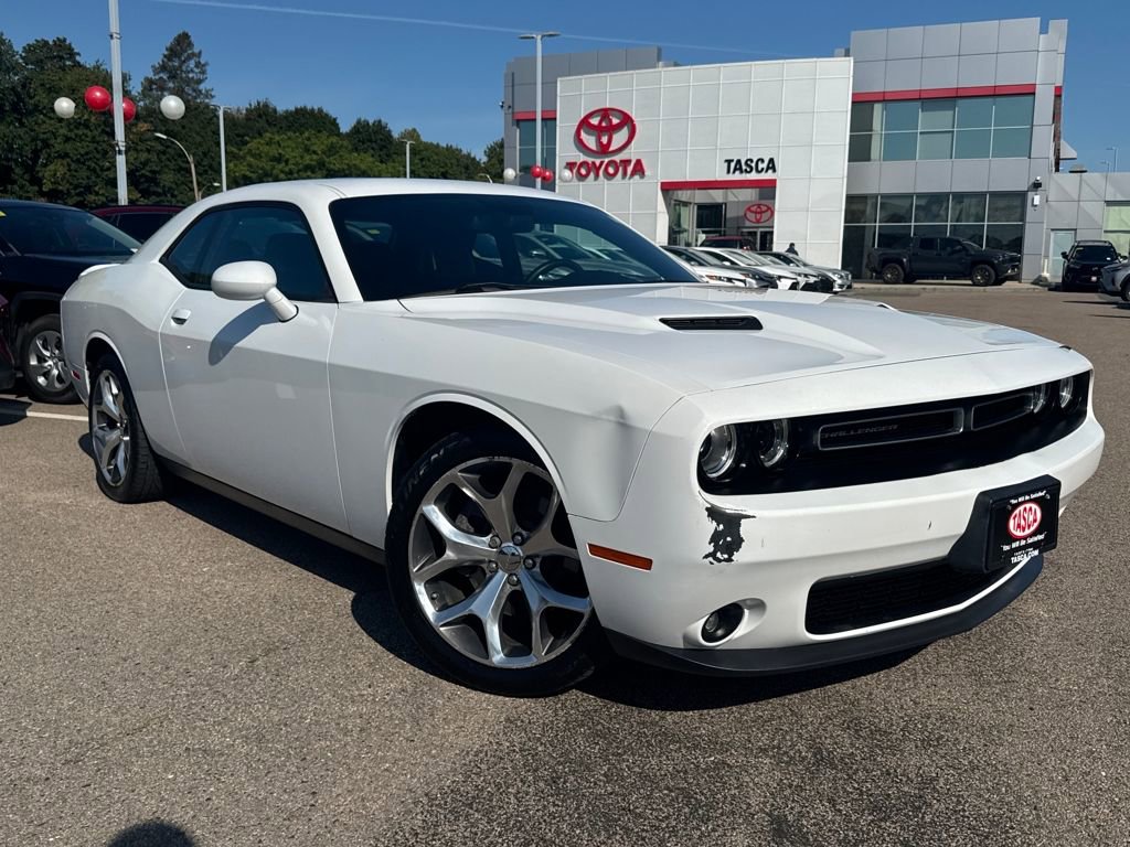 Used 2016 Dodge Challenger SXT Plus