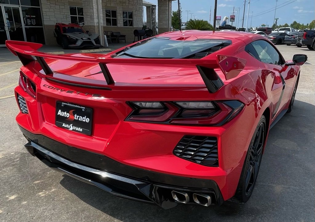 Used 2023 Chevrolet Corvette Stingray Premium Cpe w/ Z51 Performance Package image 5