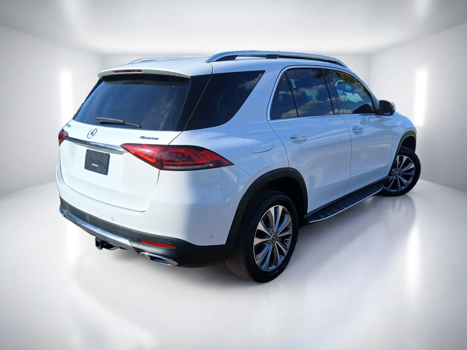 Used 2020 Mercedes-Benz GLE 350 4MATIC w/ Rebuilt DA0 Package image 6