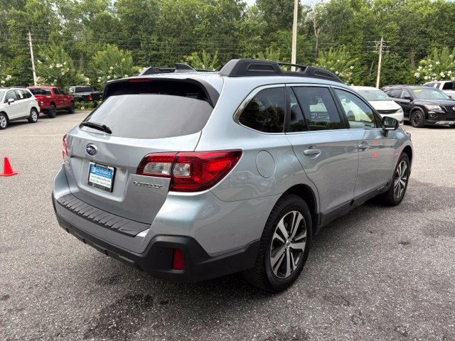 Used 2019 Subaru Outback 2.5i Limited AWD/4WD image 6