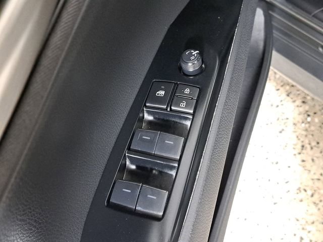 Used 2025 Toyota Camry LE FWD image 21