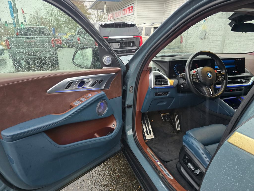 Used 2023 BMW XM image 58